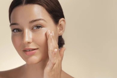 A woman with radiant skin after a Pellevé treatment for natural skin tightening and rejuvenation